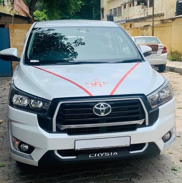 Innova Crysta