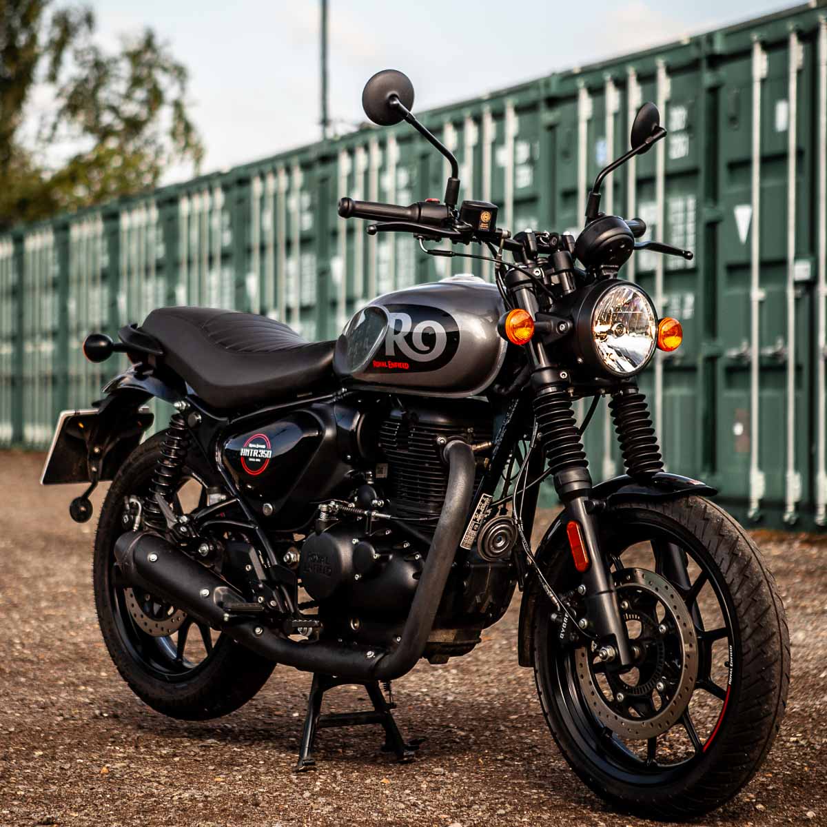 Hunter 350 grey